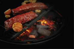 NAPOLEON Holz-Räucherchunks, Brandy-Eiche, 1,5kg (67025) -Webe Grill Geschaft 0629162670250 f381