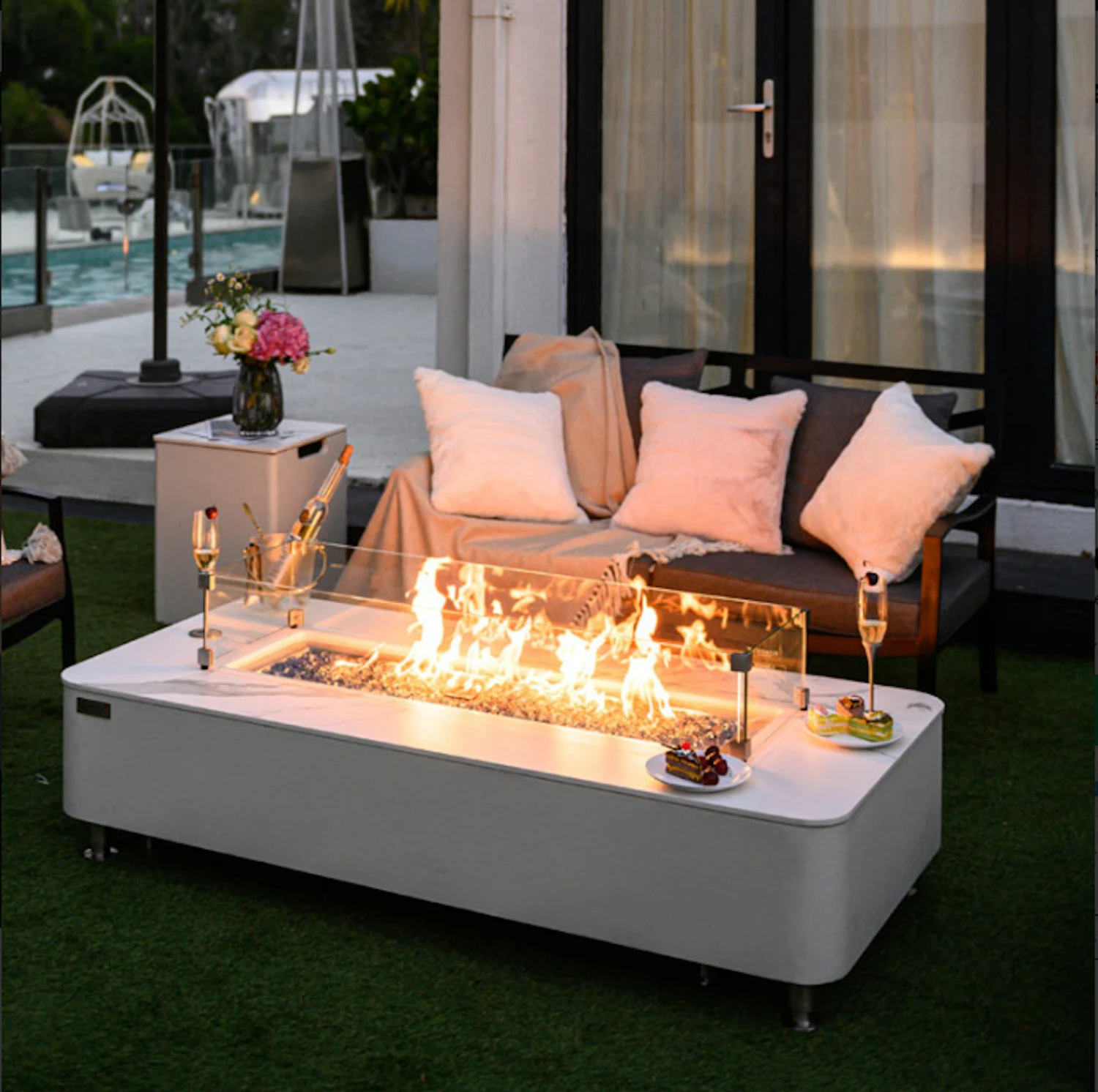 Gas Feuerstelle Athen Marmor-Optik Weiß 1 Gas Feuerstelle Athen Marmor-Optik Weiß