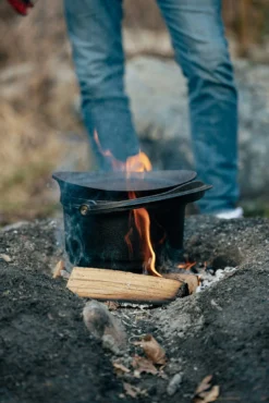 IGNIUM Taran Feuertopf 16 IGNIUM Taran Feuertopf -Webe Grill Geschaft TARAN Dutch Topf Gusseisen Lagerfeuer Ignium