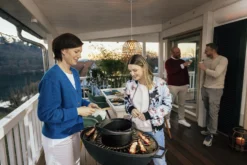 IGNIUM Taran Feuertopf 18 IGNIUM Taran Feuertopf -Webe Grill Geschaft TARAN Gusseisen Dutch Topf zum Grillen Ignium