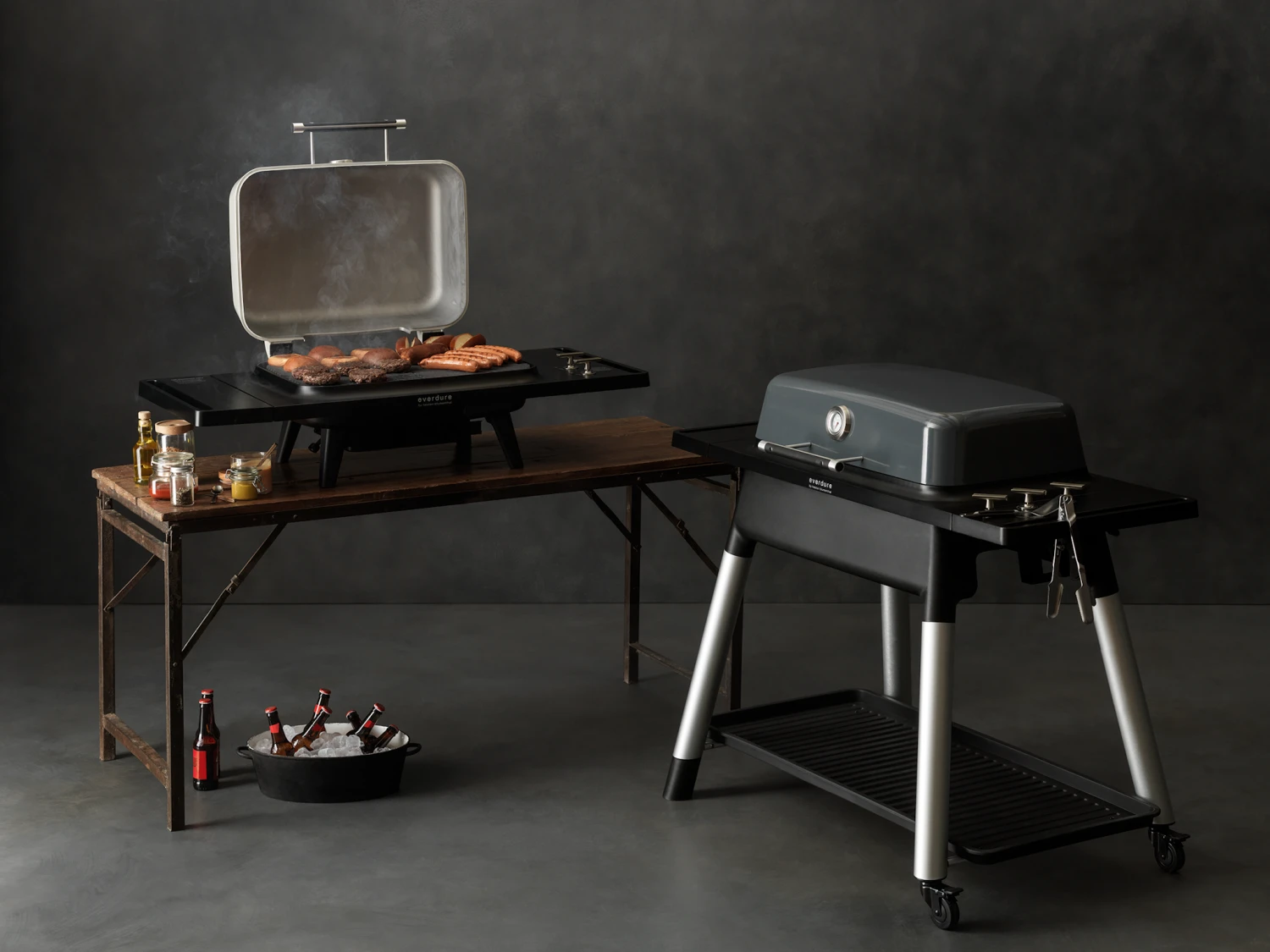 Everdure FURNACE Gasgrill Rot Mit Drei Brennern - Auslaufartikel 5 Everdure FURNACE Gasgrill Rot Mit Drei Brennern - Auslaufartikel – Bild 5