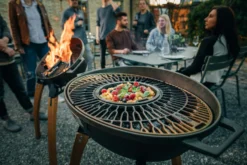 IGNIUM Taran Holzkohle Grill Classic -Webe Grill Geschaft ignium event 502