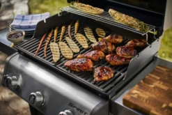 Weber Spirit E-315 GBS -Webe Grill Geschaft webe 46512279 E315 Food 8